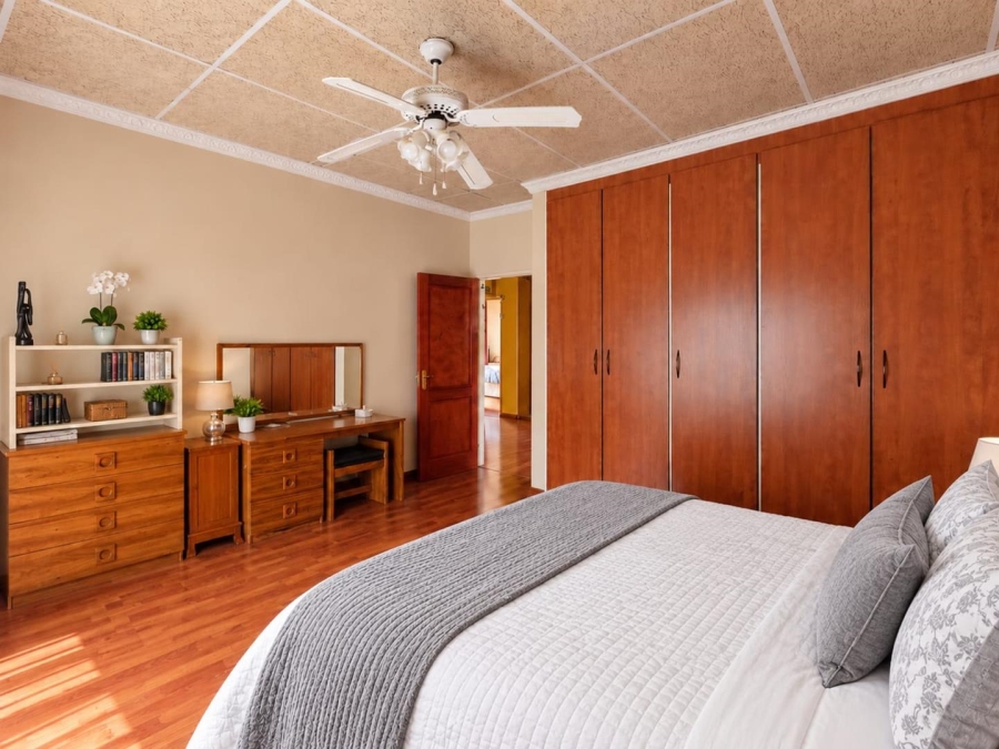 4 Bedroom Property for Sale in Ladybrand Free State